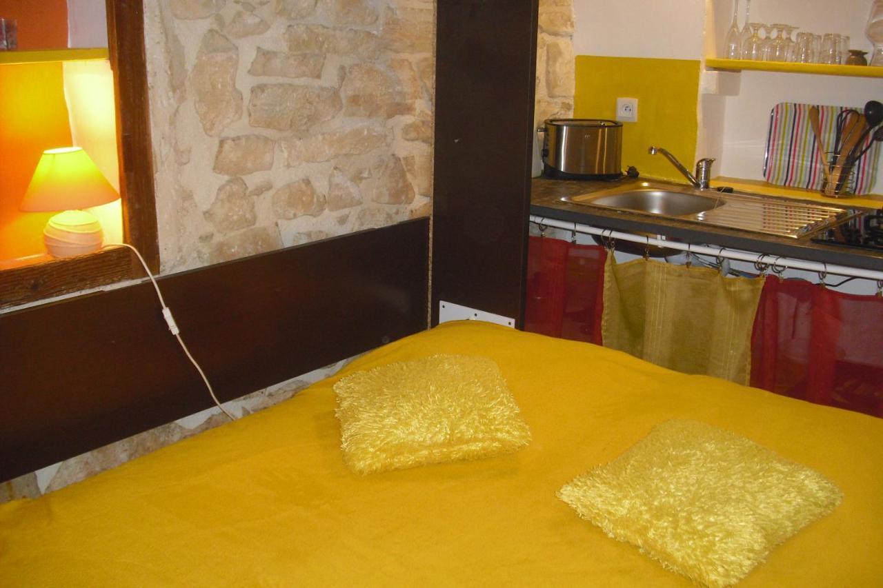 Lou Mas Li Pitchoun "La Melonniere" Apartment Gordes Exterior foto